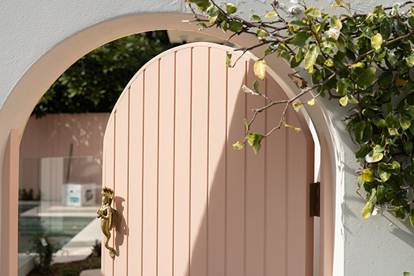 Modern colour palette on a side gate door